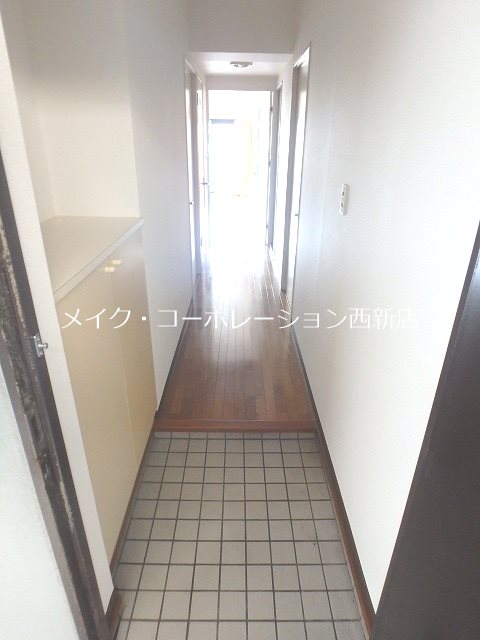 カインド鳥飼 玄関