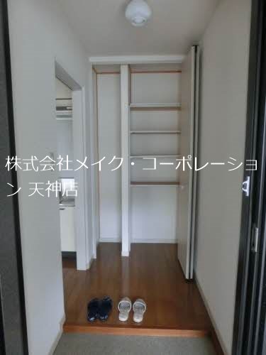 ディアスよしずみ 玄関