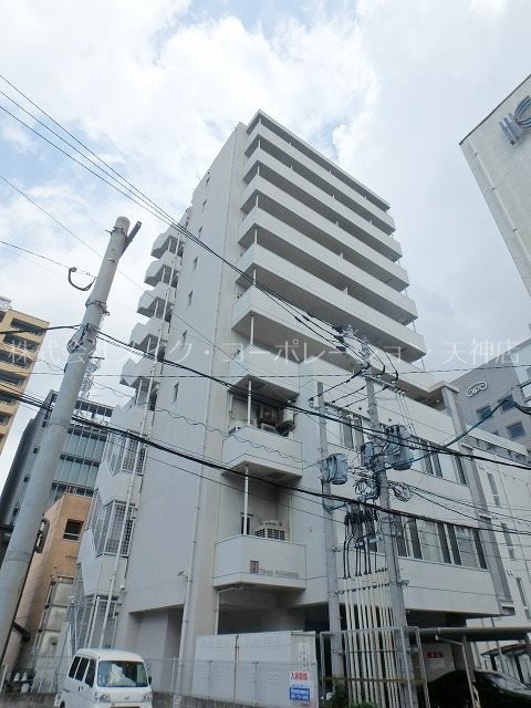 サンクス渡辺通 外観