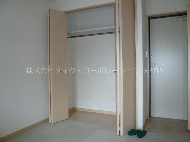 サンクス渡辺通 ベッドルーム