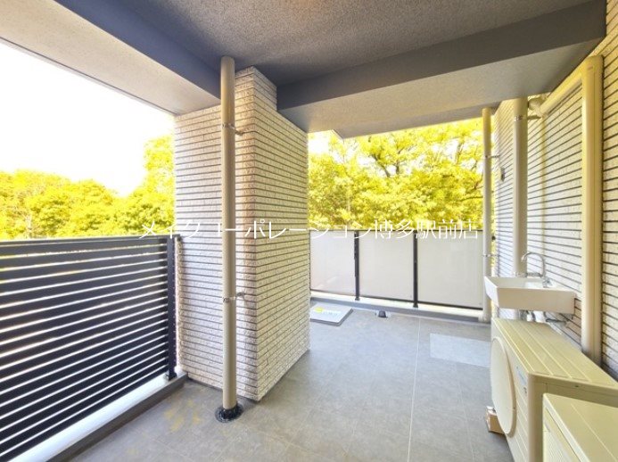 クロスフレア大濠公園 ベランダ