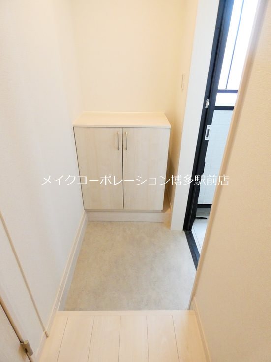 AMPes東平尾 玄関