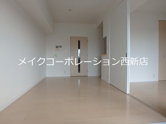 ラクレイス西新 リビング