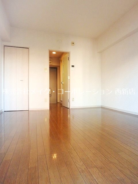 ダイナコートエスタディオ西新南  ベッドルーム