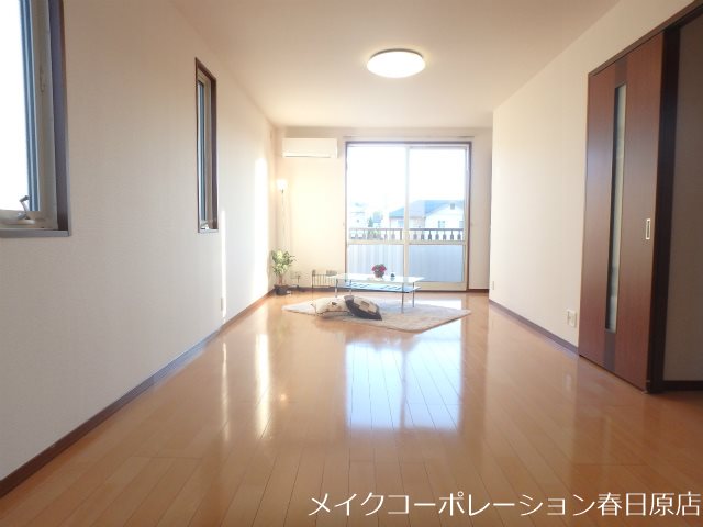アンスリーゼ大城I棟 リビング