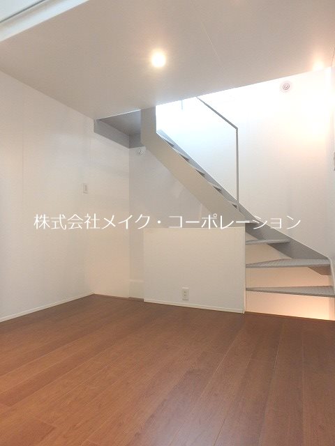 North side terrace リビング