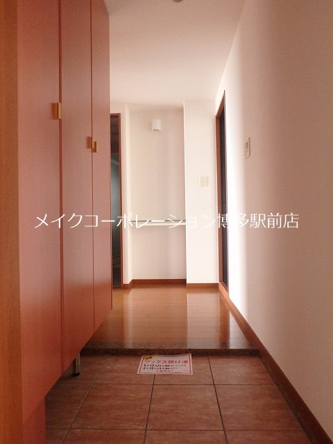 アメックス博多102プレミアム 玄関