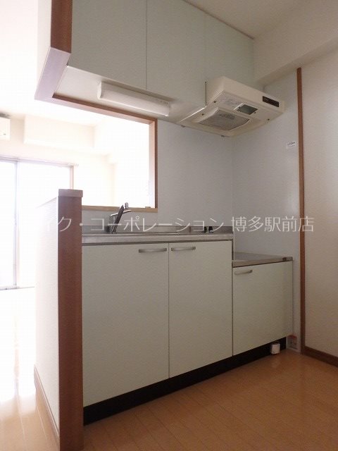 リバティ東比恵 キッチン