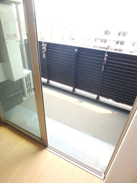 ピュアドームエストーレ姪浜 ベランダ