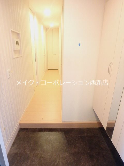 リヴェール七隈B棟 玄関