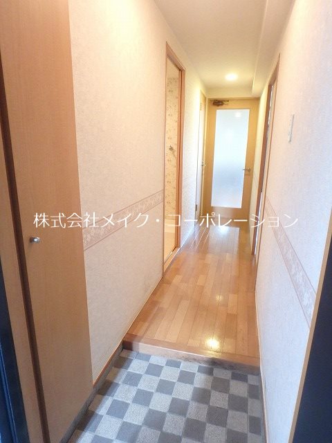 ステラ西新 玄関