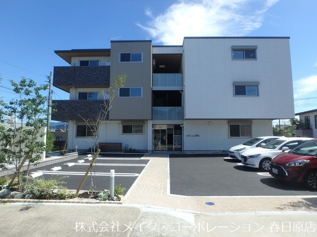 ロザージュ惣利 201号室 外観