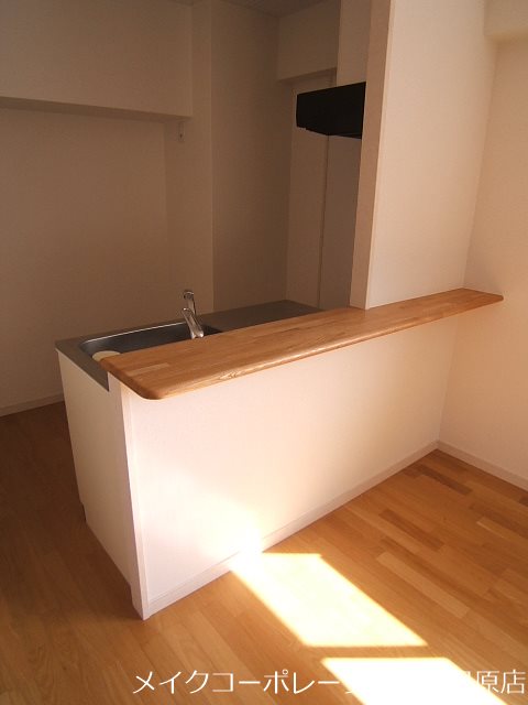 写真は同型タイプ ベルパークⅡ キッチン