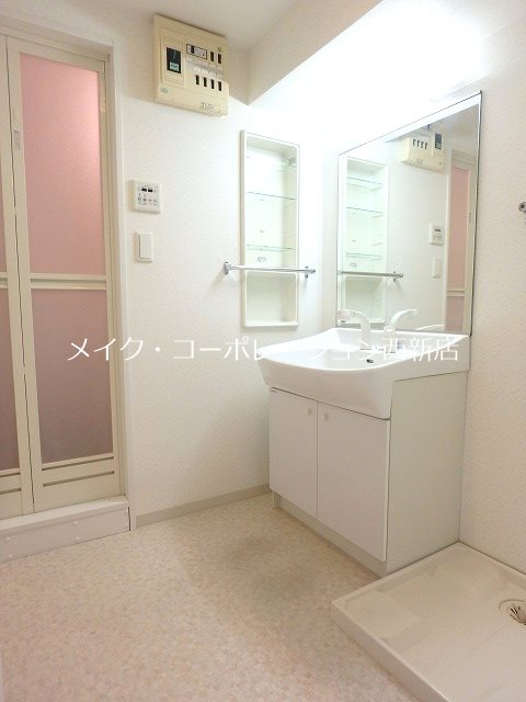 洗面所 ウインディア室見Ⅵ その他2