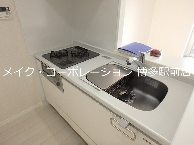 ※同シリーズの別建物の部屋写真引用 ネストピア博多ガーデン キッチン