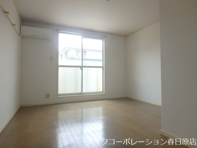 写真は同型タイプ クリスタルアベニュー ベッドルーム