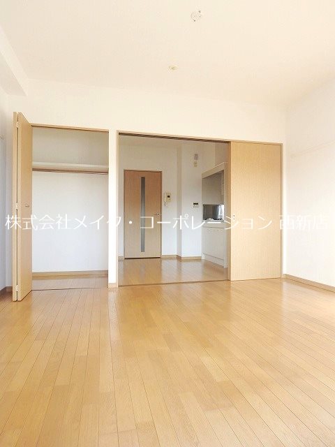 RJR姪浜～ネット無料～ リビング