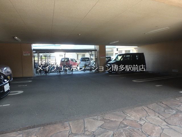 駐車場 ピュアドームサンミッシェル博多 その他8