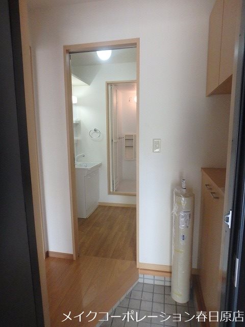 玄関 メゾン・ド・ベルヴューA棟 その他8