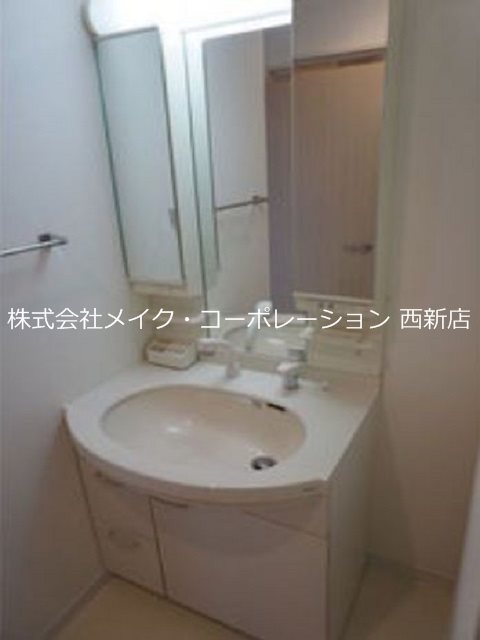 洗面所 ラクレイス西新 その他4