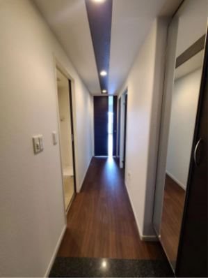 玄関 アンピール輝国 玄関