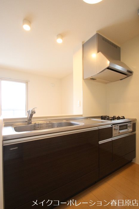 写真は同型タイプ ジョアセジュール博多南2号館 キッチン
