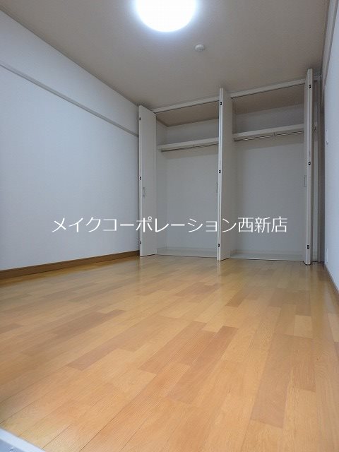 三愛室見駅前マンション  ベッドルーム