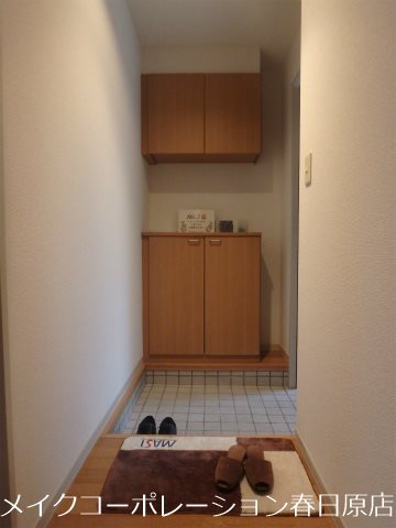 玄関 ペイド・エスポワールD棟 玄関