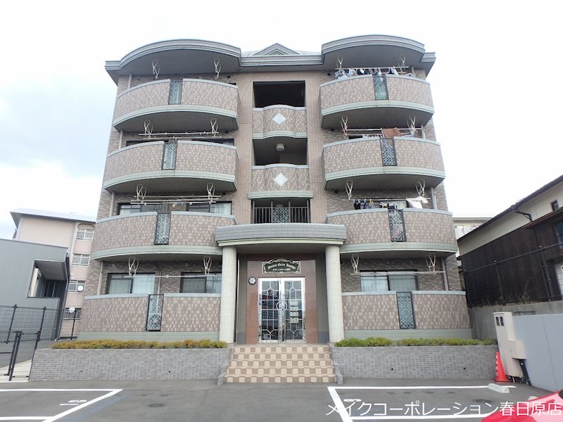 メゾンエクレール春日 402号室 外観