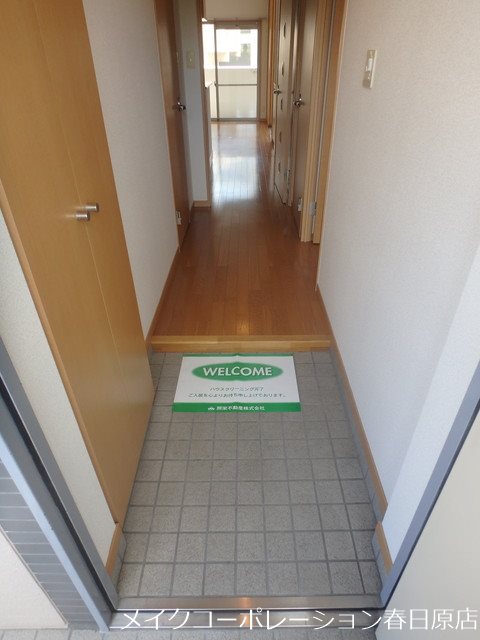 写真は同型タイプ エレガンスコトブキ 玄関