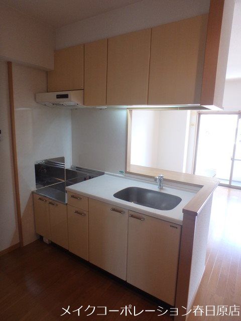 写真は同型タイプ エレガンスコトブキ キッチン