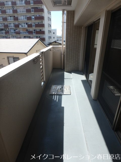 写真は同型タイプ エレガンスコトブキ ベランダ