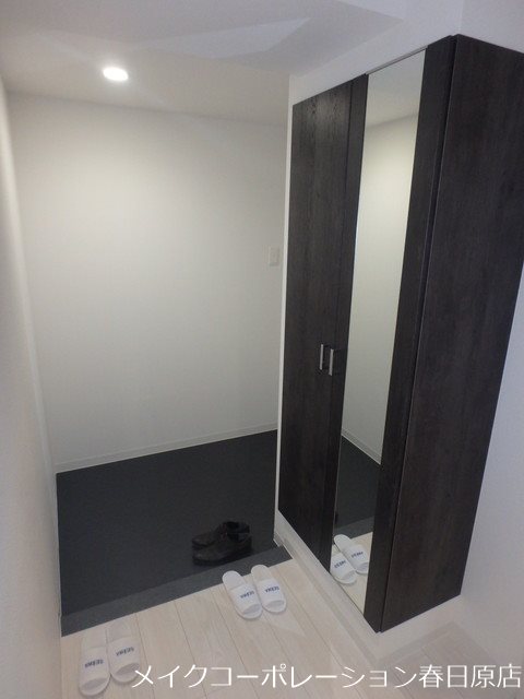 玄関 EREINA 玄関