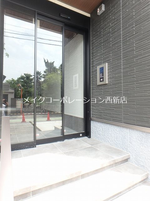 メルヴェイユ次郎丸Ⅱ エントランス