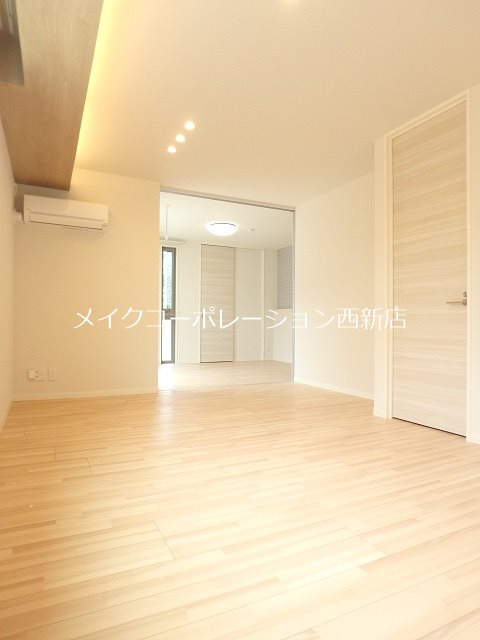メルヴェイユ次郎丸Ⅱ リビング