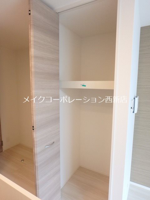 エルドラード上長尾 B棟 収納