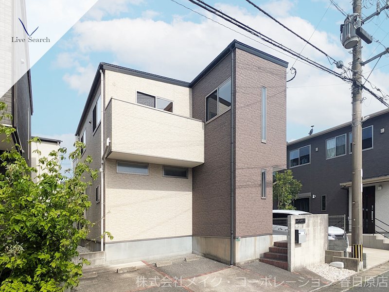 カトル・ヴィラージュ 外観