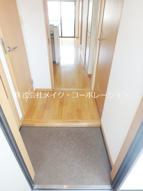 グリーンハイツ干隈 玄関