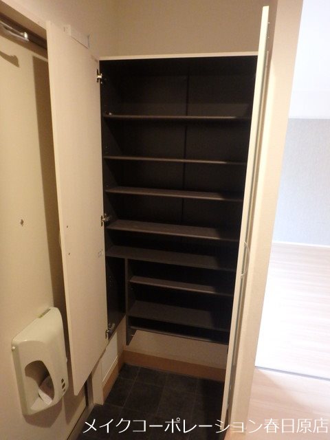 写真は同型タイプ D-room西長住 その他7