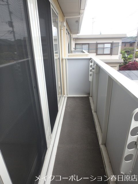写真は同型タイプ D-room西長住 ベランダ