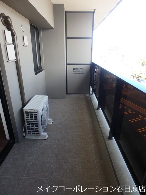 写真は同型タイプ ATRIO FLATS 井尻 ベランダ