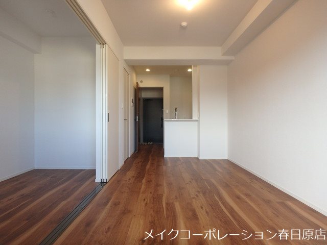 写真は同型タイプ ATRIO FLATS 井尻 リビング