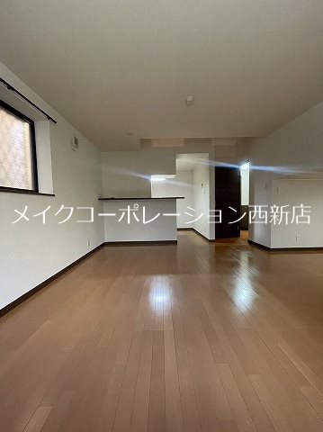 ポラリス周船寺駅前 リビング