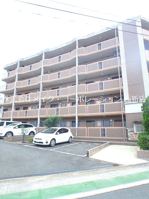 スターウエスト 外観