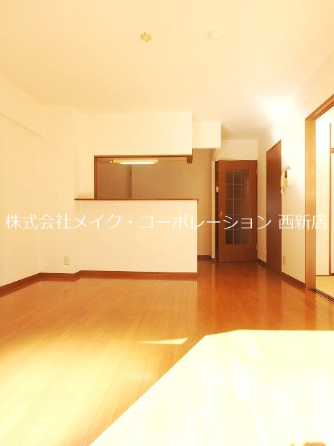 スターウエスト リビング