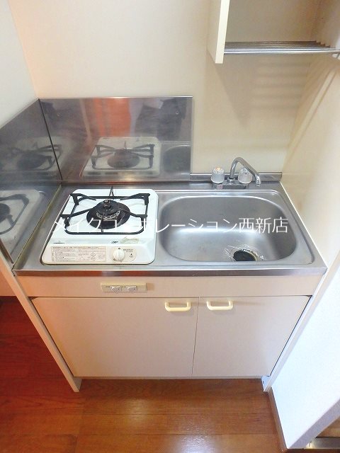 GUコート西新南 キッチン