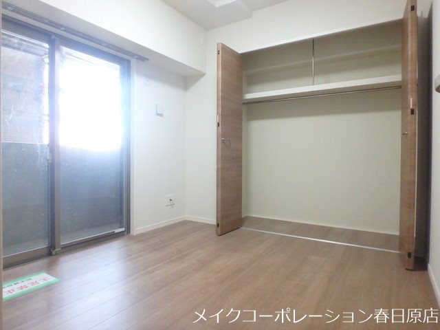 写真は同型タイプ SYKプレミール東那珂 ベッドルーム