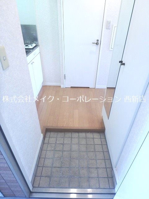 ダイナコートエスタディオミューズ 玄関
