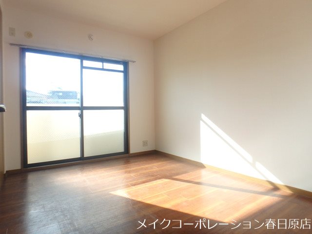 ファミール春日2 ベッドルーム