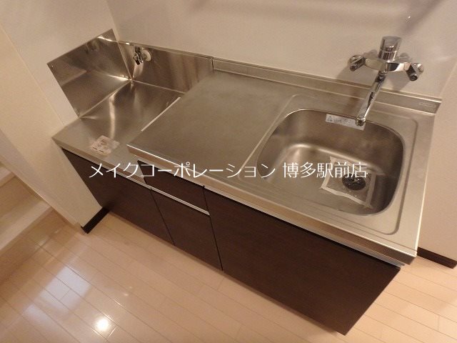 Ｐｏｌａｒｉｓ凛 キッチン